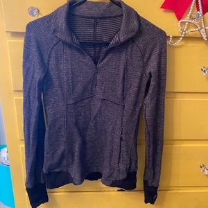 Lululemon top